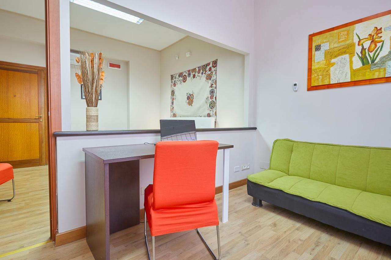 Sturzo 44 Bed & Breakfast Palermo Bagian luar foto