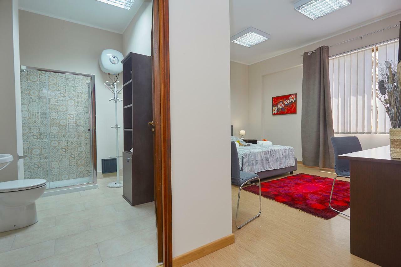 Sturzo 44 Bed & Breakfast Palermo Bagian luar foto