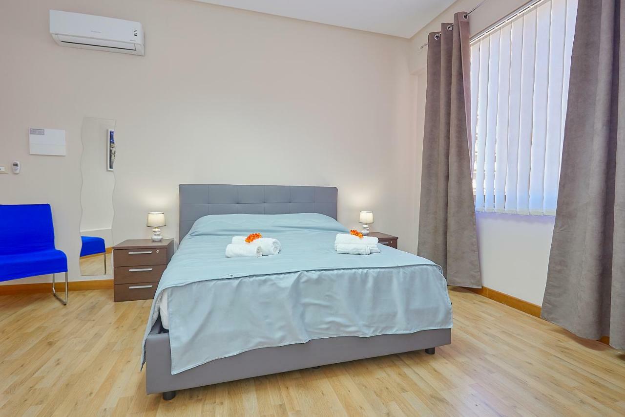 Sturzo 44 Bed & Breakfast Palermo Bagian luar foto